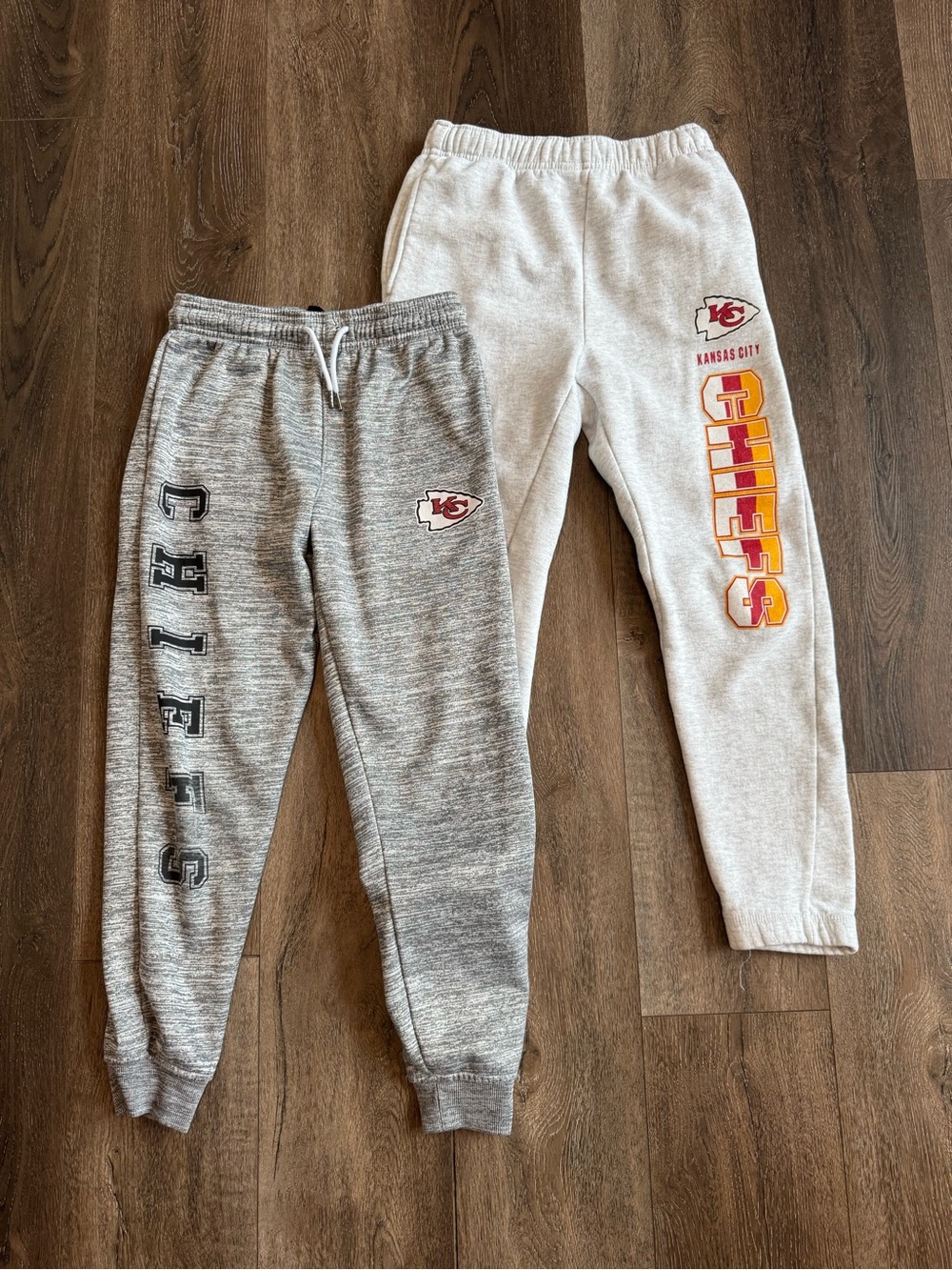 Kansas City Chiefs Kids Gray Sweatpants Size 10/12